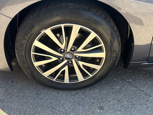 Used 2016 Subaru Legacy 2.5i AWD/4WD image 21