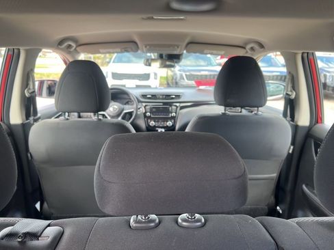 Certified 2021 Nissan Rogue Sport SV image 13