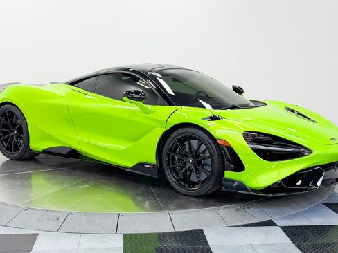 Used 2021 McLaren 765LT RWD image 32