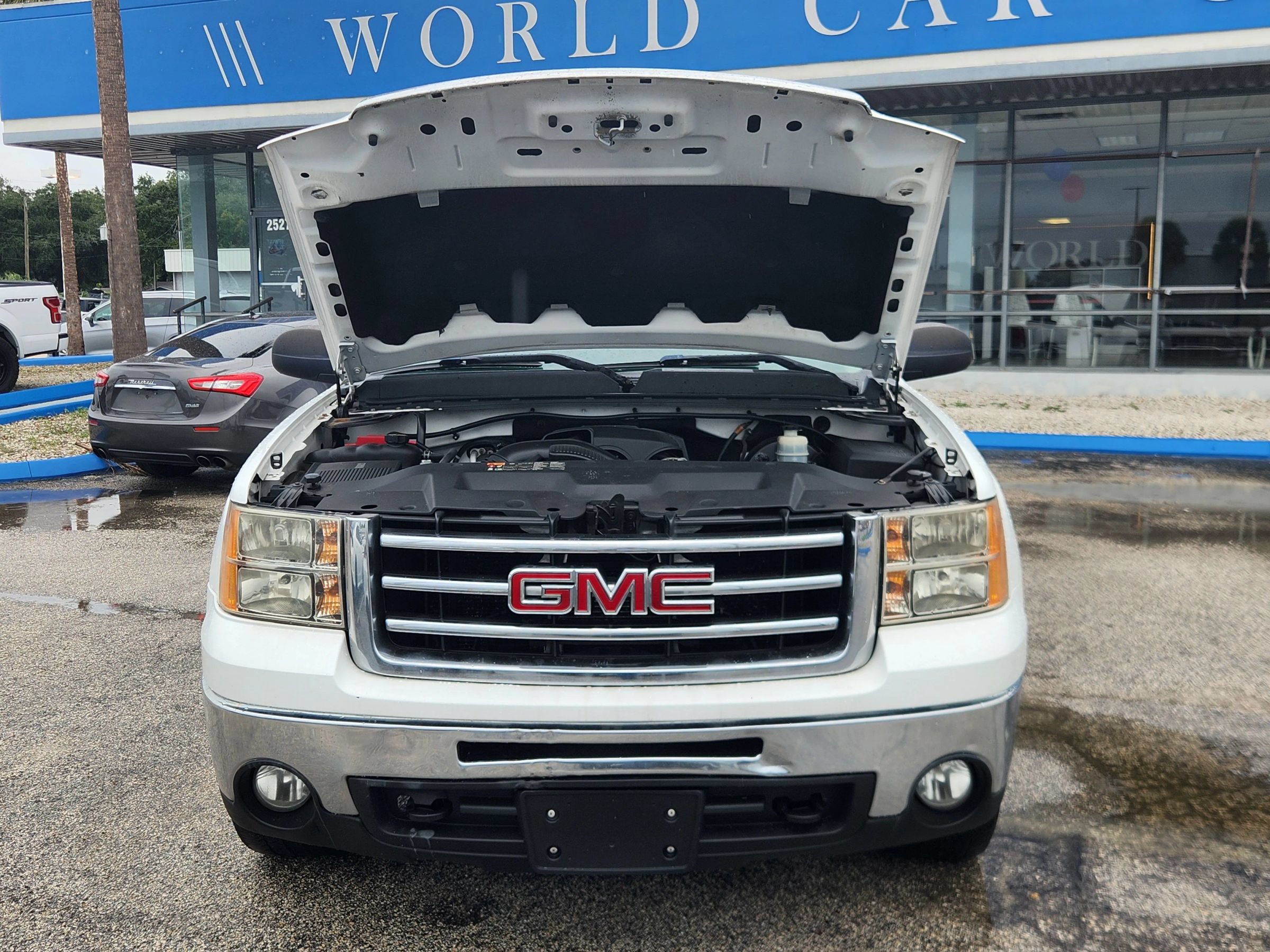 Used 2013 GMC Sierra 1500 SLE w/ Power Tech Package AWD/4WD image 17