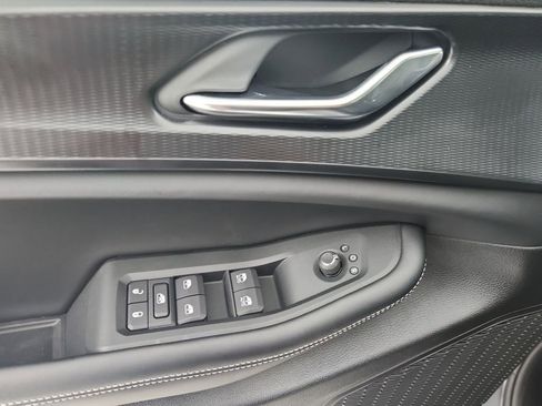 New 2025 Jeep Grand Cherokee L Laredo image 21