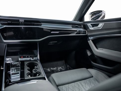 Used 2023 Audi S6 Prestige image 41