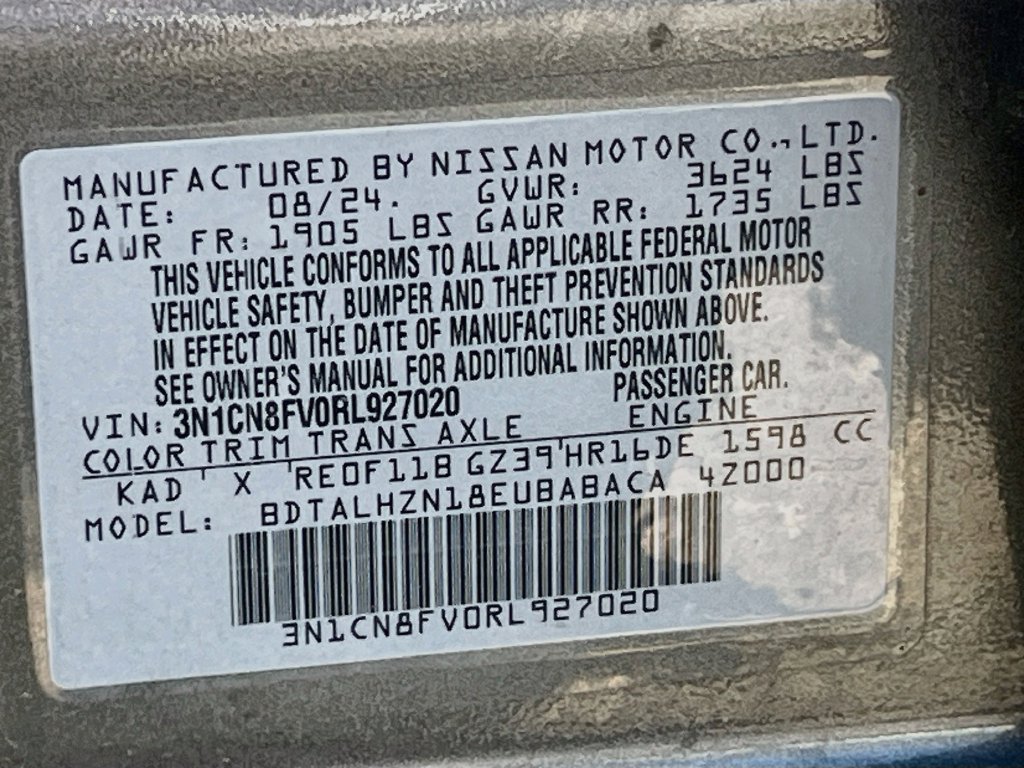 Used 2024 Nissan Versa SR w/ Trunk Package FWD image 30