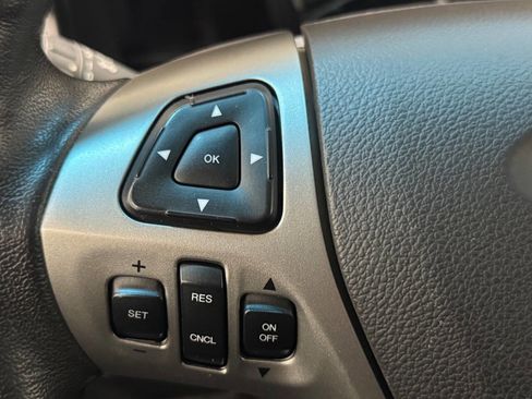 Used 2019 Ford Flex SEL image 29