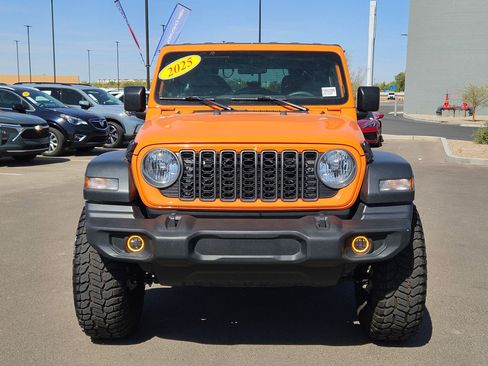 Used 2025 Jeep Wrangler Sport AWD/4WD image 7