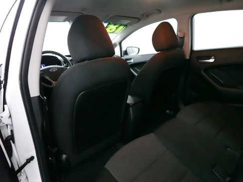 Used 2018 Kia Forte LX w/ LX Rear Camera Package image 27