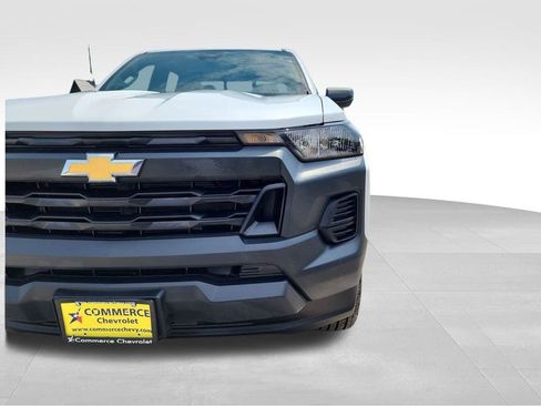 New 2025 Chevrolet Colorado W/T w/ Advanced Trailering Package image 9
