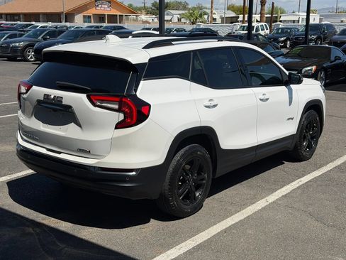 Used 2024 GMC Terrain AT4 AWD/4WD image 7
