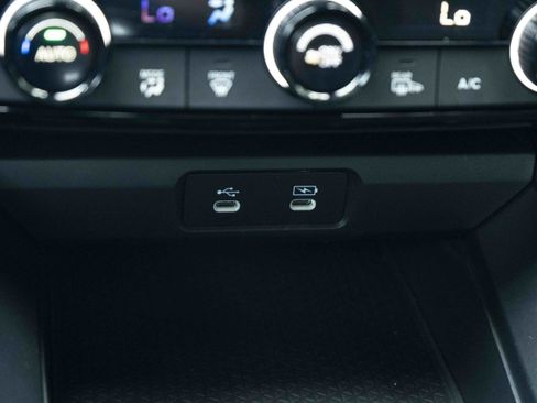 Used 2024 Honda Accord EX-L image 33