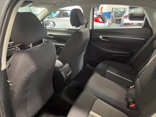 Used 2024 Hyundai Sonata SEL FWD image 18