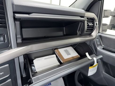 New 2026 Ford F150 XLT w/ XLT Chrome Appearance Package image 28