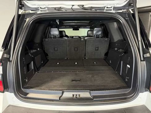 Used 2019 Ford Expedition Limited RWD image 14