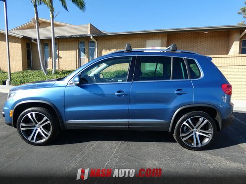 Used 2017 Volkswagen Tiguan SEL FWD image 14
