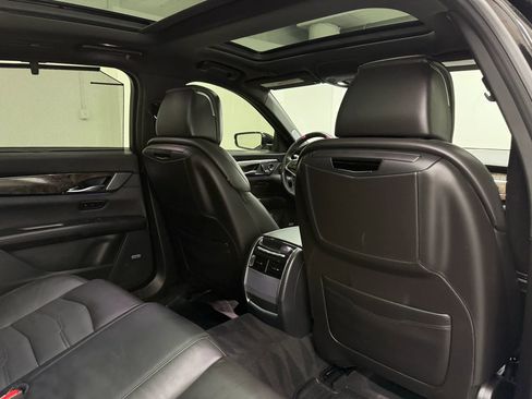 Used 2020 Cadillac CT6 Premium Luxury w/ LPO, Exterior Accent Package AWD/4WD image 18