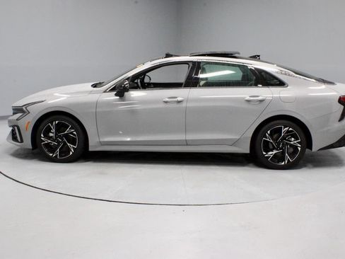 Used 2025 Kia K5 GT-Line w/ GT-Line Premium Package FWD image 9