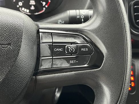 Used 2023 RAM ProMaster 2500 image 23