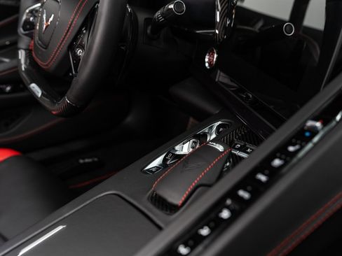 Used 2024 Chevrolet Corvette Z06 RWD image 71