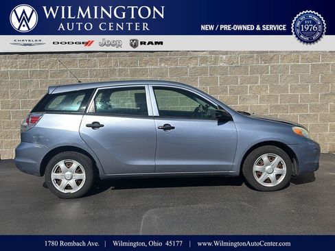 Used 2006 Toyota Matrix FWD image 1