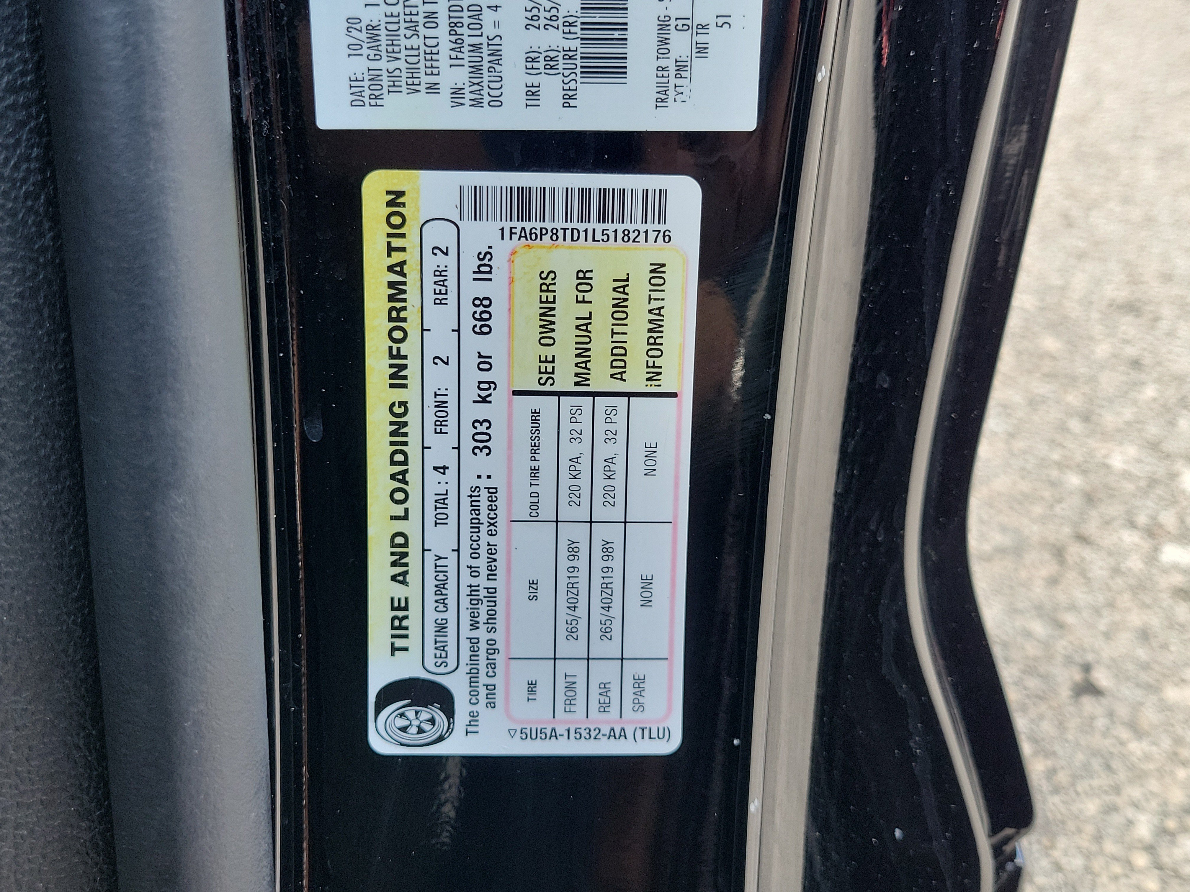 Used 2020 Ford Mustang Premium w/ 2.3L High Performance Package RWD image 30