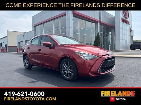 Used 2020 Toyota Yaris LE FWD image 1