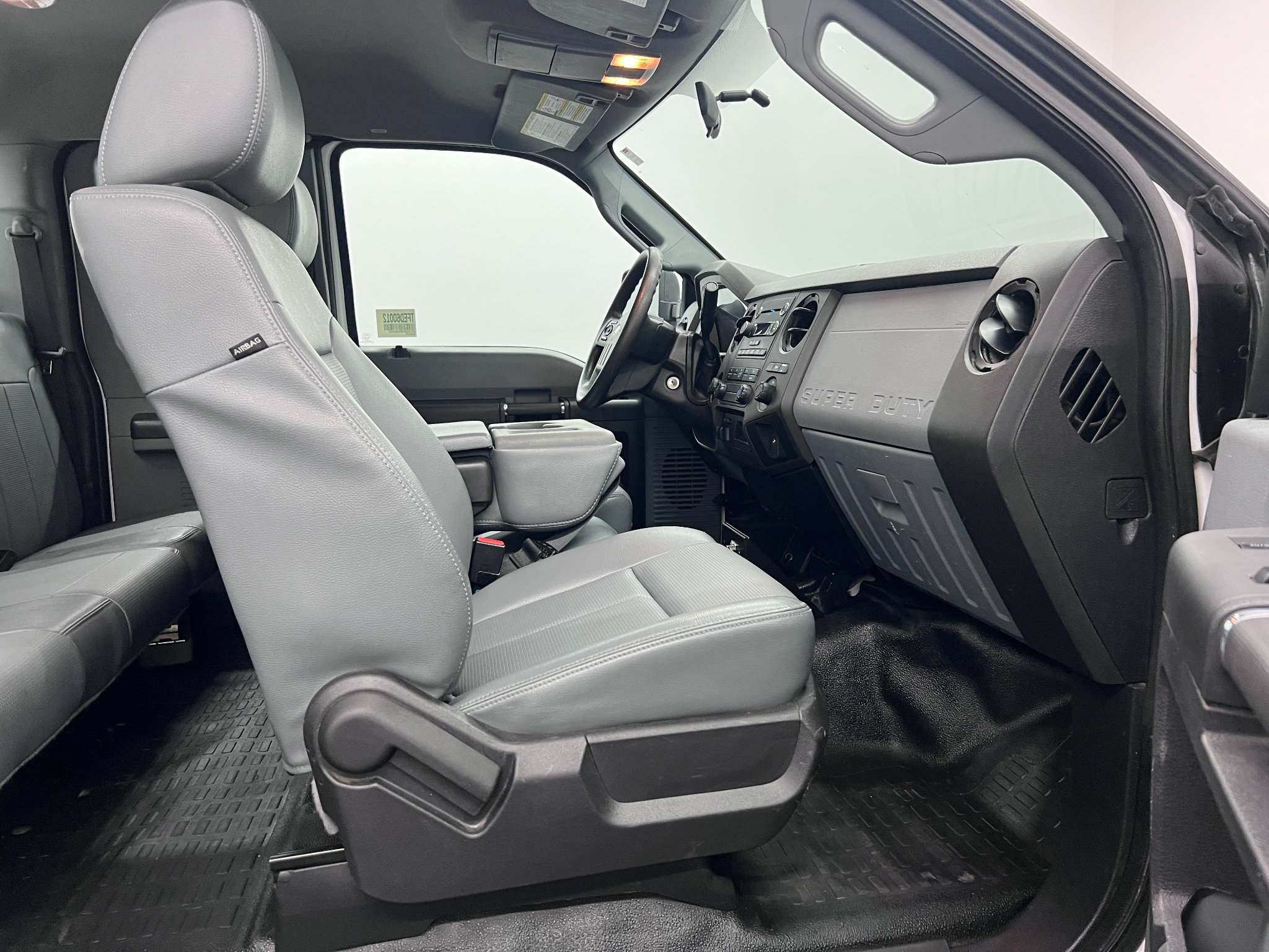Used 2015 Ford F250 XL w/ Power Equipment Group AWD/4WD image 20