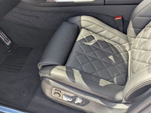 New 2026 BMW X7 xDrive40i image 4