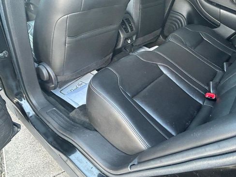Used 2014 Ford Taurus SEL w/ Equipment Group 201A AWD/4WD image 9