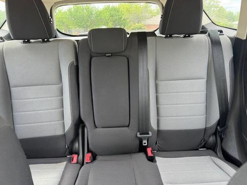 Used 2016 Ford Escape SE image 41