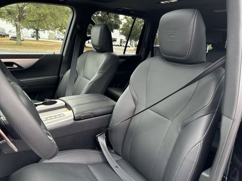 Used 2024 Lexus LX 600 F Sport image 14