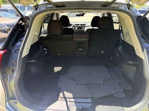 Used 2019 Nissan Rogue S w/ Special Edition Package AWD/4WD image 21