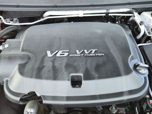 Used 2022 Chevrolet Colorado Z71 AWD/4WD image 23