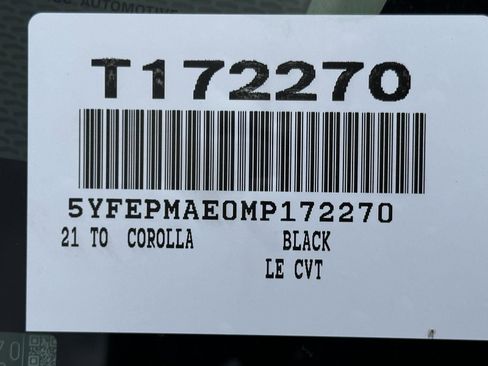 Used 2021 Toyota Corolla LE FWD image 15