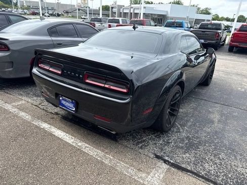 Used 2023 Dodge Challenger R/T Scat Pack RWD image 5