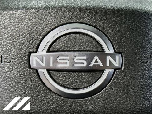 Used 2025 Nissan Rogue SV w/ SV Premium Package AWD/4WD image 33