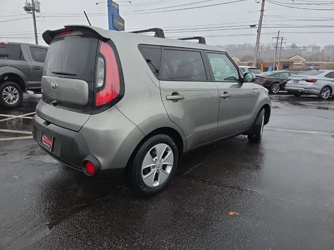 Used 2015 Kia Soul image 6