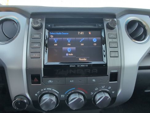 Used 2017 Toyota Tundra SR5 image 24