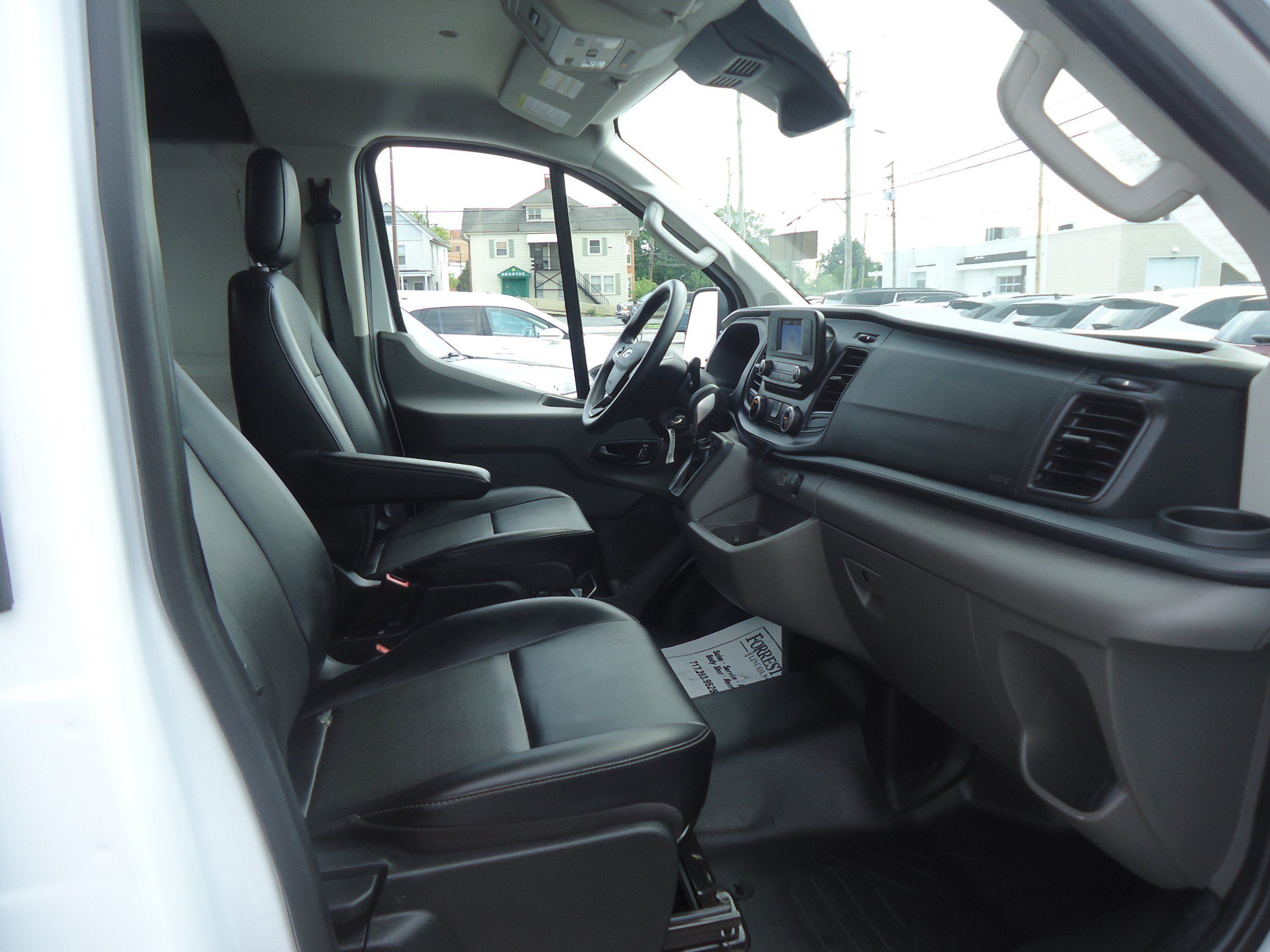 Used 2024 Ford Transit 150 Low Roof RWD image 24