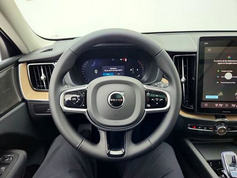 New 2026 Volvo XC60 B5 Plus w/ Climate Package image 21