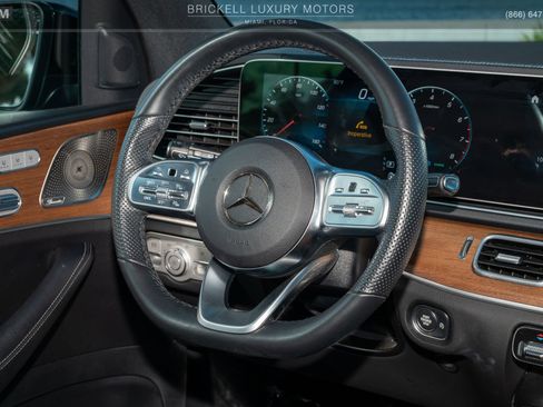 Used 2023 Mercedes-Benz GLS 450 4MATIC image 24