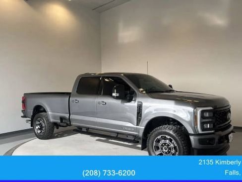 Used 2024 Ford F350 Lariat w/ Sport Appearance Package image 12