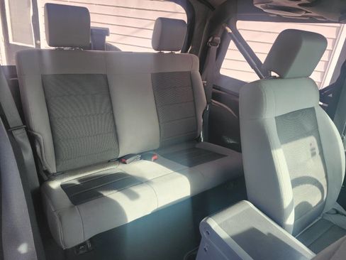 Used 2009 Jeep Wrangler X image 12