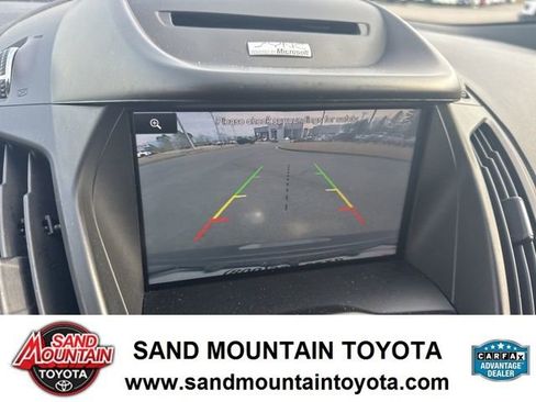 Used 2014 Ford Escape SE w/ Equipment Group 201A image 24