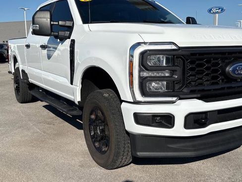 Certified 2025 Ford F250 XL w/ STX Appearance Package image 26