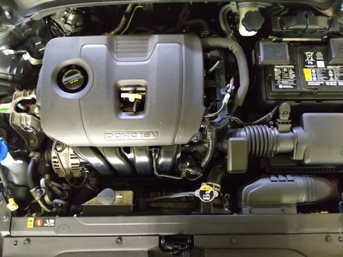 Used 2024 Kia Forte LXS FWD image 30