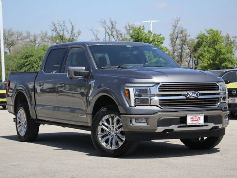 Used 2025 Ford F150 King Ranch image 2