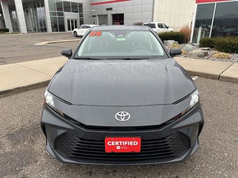Certified 2025 Toyota Camry LE image 8