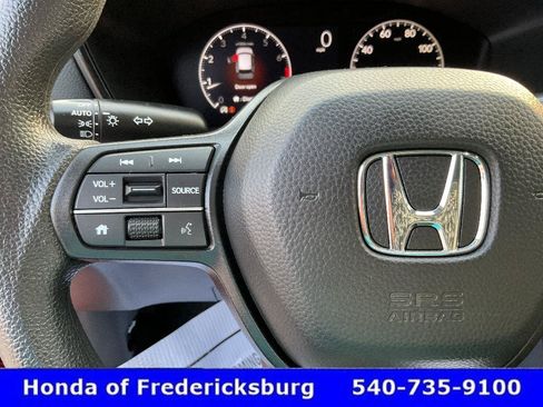 Certified 2024 Honda CR-V EX image 33