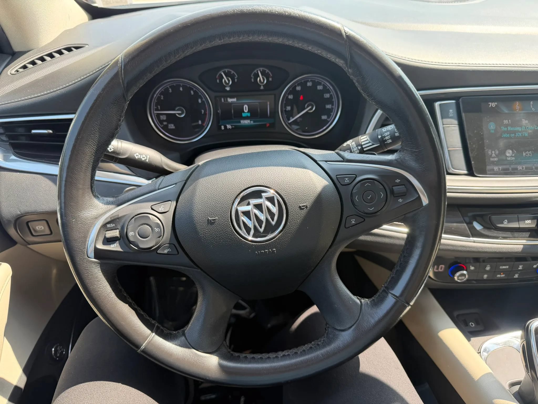 Used 2019 Buick Enclave Essence FWD image 20
