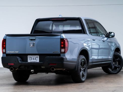 Used 2022 Honda Ridgeline Black Edition image 5