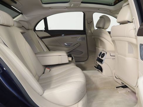 Used 2015 Mercedes-Benz S 550 4MATIC Sedan image 18